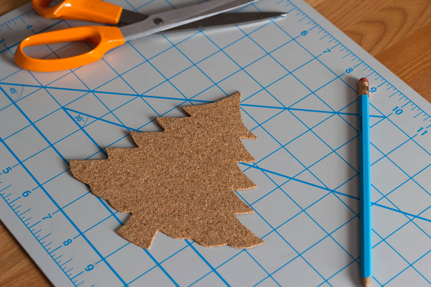 christmas tree.gif